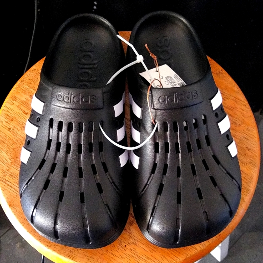 NWT Adidas clogs - Picture 2 of 4